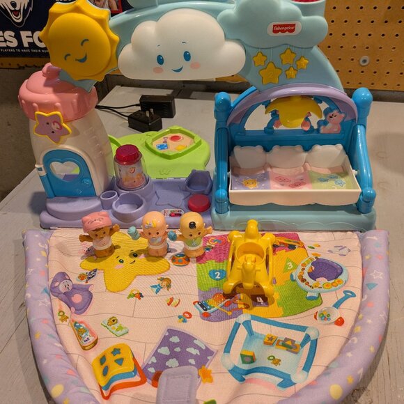 Little People Daycare Baby Set - Picture 1 of 1